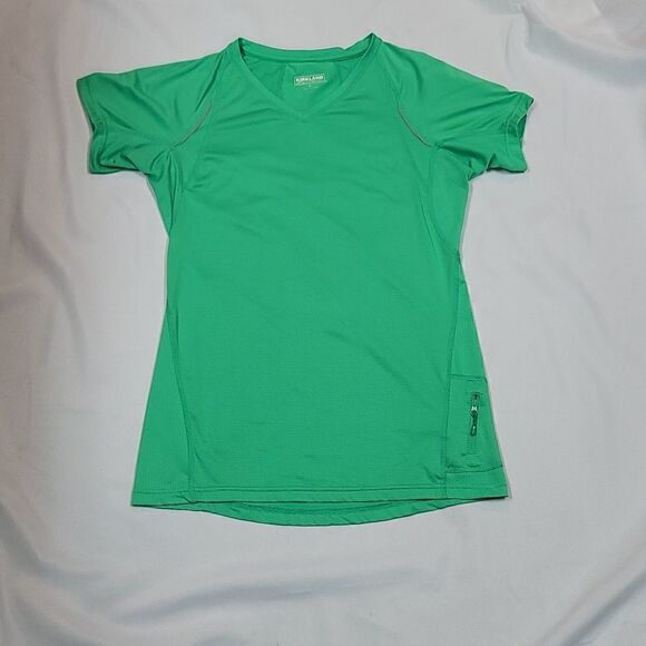 Woman's Green Kirkland Exercise Shirt - Picture 1 of 8